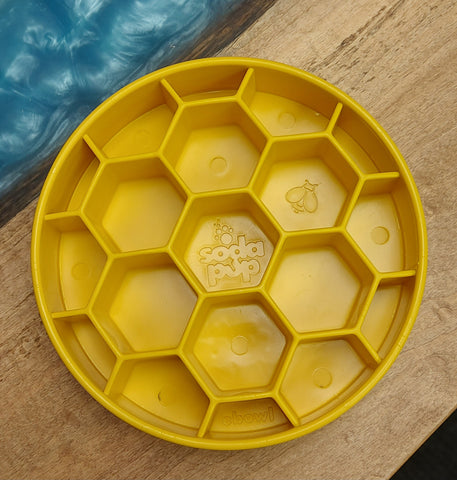 Honey Comb Enrichment Bowl